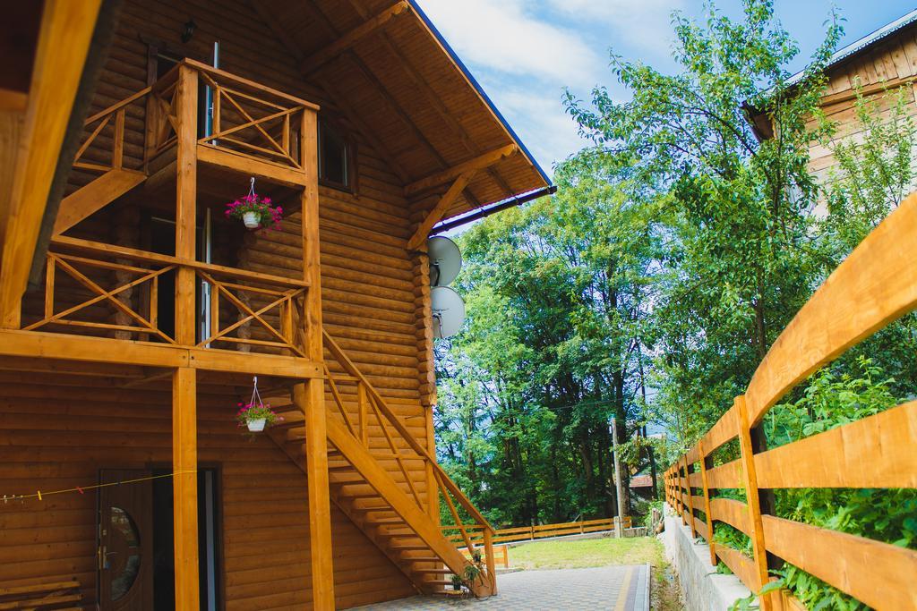 Guest House Svitliza Jaremcze Zewnętrze zdjęcie